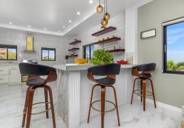 House for Sale St. Catherine, HELLSHIRE HILLS