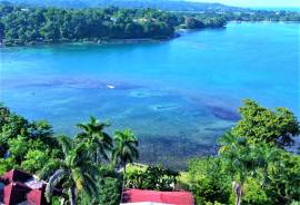 Resort Apartment/Villa for Sale Portland, Manchion