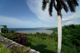 Resort Apartment/Villa for Sale Hanover, Round Hil