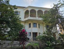 House for Sale St. James, Hartfield