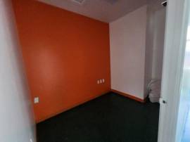 Commercial Bldg/Offices for Rent Kingston & St. An