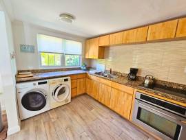 Townhouse for Sale Westmoreland, Negril