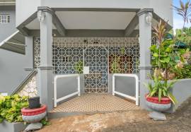 House for Sale Kingston & St. Andrew, Red Hills