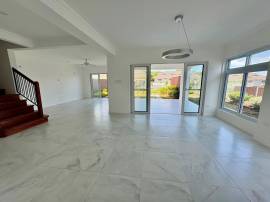 Townhouse for Sale St. Ann, Richmond