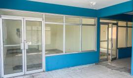 Commercial Bldg/Offices for Sale St. James, Monteg