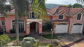 House for Private Treaty St. James, Fairfield Esta