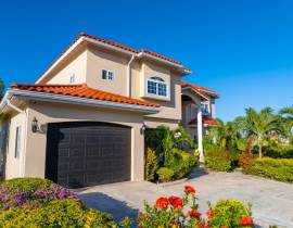 House for Sale St. Ann, Plantation Village