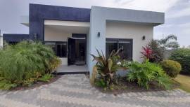 Resort Apartment/Villa for Sale St. Ann, Laughland