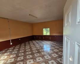 Commercial Bldg/Offices for Sale St. Elizabeth, Ju