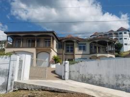 House for Private Treaty Westmoreland, White House