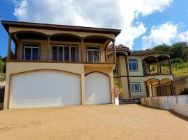 House for Private Treaty Westmoreland, White House