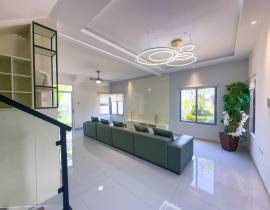 Townhouse for Sale St. Ann, Laughlands