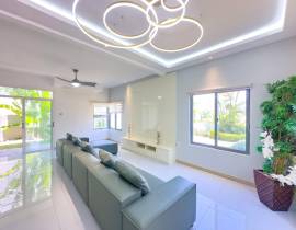 Townhouse for Sale St. Ann, Richmond