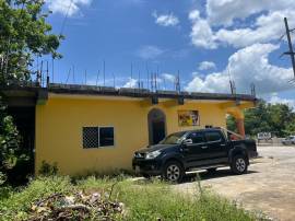 Commercial Bldg/Offices for Sale St. Elizabeth, Sa