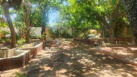 Commercial Bldg/Offices for Sale Kingston & St. An