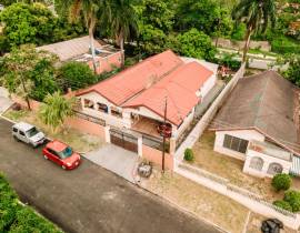 House for Sale Kingston & St. Andrew, Kingston 6