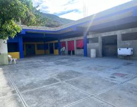 Commercial Bldg/Offices for Sale St. Catherine, Po