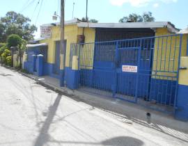 Commercial Bldg/Offices for Sale St. Catherine, Sp