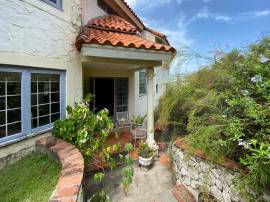 House for Sale Kingston & St. Andrew, Kingston 8