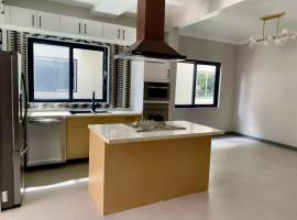 Townhouse for Sale St. Mary, Tower Isle