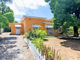 House for Sale Kingston & St. Andrew, Kingston 10