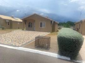 House for Rent St. Catherine, Phoenix Park