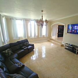 House for Sale St. Ann, Vista Del Mar