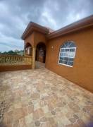 House for Sale Manchester, Spur Tree