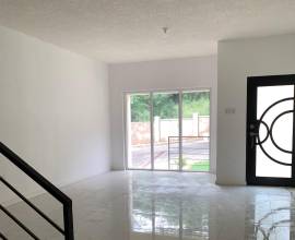 Townhouse for Sale Kingston & St. Andrew, Red Hill