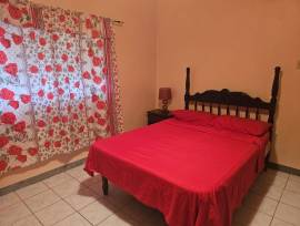 House for Rent St. James, Half Moon