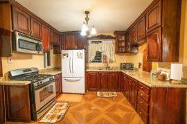 House for Sale Kingston & St. Andrew, Red Hills