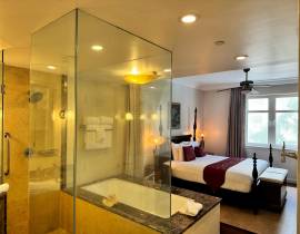 Resort Apartment/Villa for Sale St. James, Montego