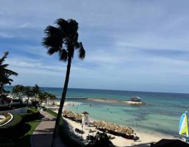 Resort Apartment/Villa for Sale St. James, Montego