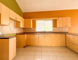 House for Rent St. Catherine, Portmore Pines