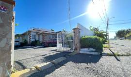 Commercial Bldg/Offices for Rent Kingston & St. An