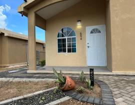 House for Rent St. Catherine, Phoenix Park