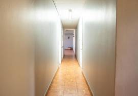 Commercial Bldg/Offices for Rent St. James, Monteg