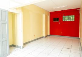Commercial Bldg/Offices for Rent St. James, Monteg