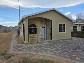 House for Rent St. Catherine, Phoenix Park