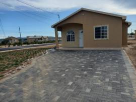 House for Rent St. Catherine, Phoenix Park