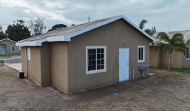 House for Rent St. Catherine, Phoenix Park