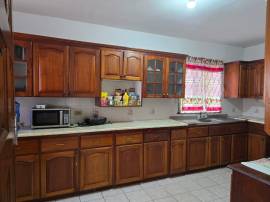 House for Rent Manchester, Mandeville