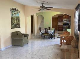 House for Rent St. Catherine, Angels