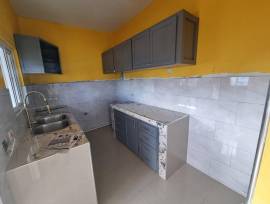 House for Rent St. Catherine, Monza