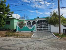 House for Rent St. Catherine, Epsom