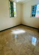 House for Rent St. Catherine, Bridgeport