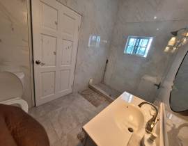 Apartment for Rent St. James, Anchovy