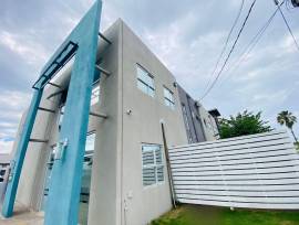 Commercial Bldg/Offices for Rent St. James, Monteg
