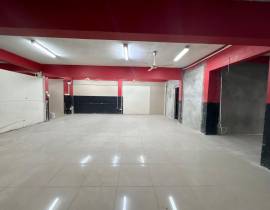 Commercial Bldg/Offices for Rent St. James, Monteg