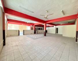 Commercial Bldg/Offices for Rent St. James, Monteg